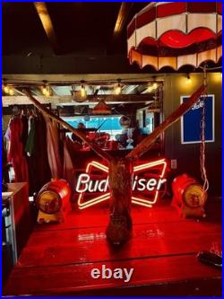 Budweiser Neon Bar Sign Beer Breweriana Collectible Lighted Wall Decor Sign